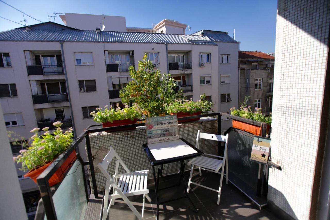 Brick Apartment On Macedonia Pedestrian Street Szkopje Kültér fotó
