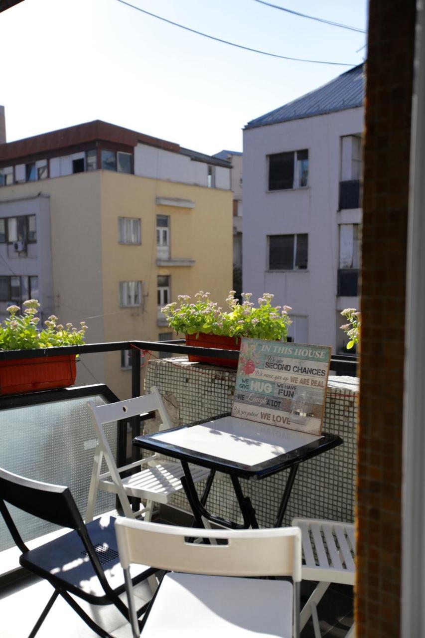 Brick Apartment On Macedonia Pedestrian Street Szkopje Kültér fotó